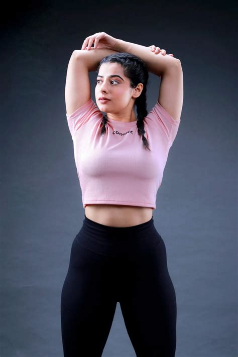 Tops for Women Featuring Skin-Fit Design for Training – Coitonic