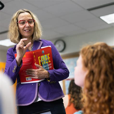 Political Science Background 的图像结果