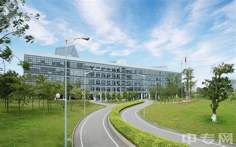 东莞理工学院将更名为“东莞理工大学”_腾讯新闻