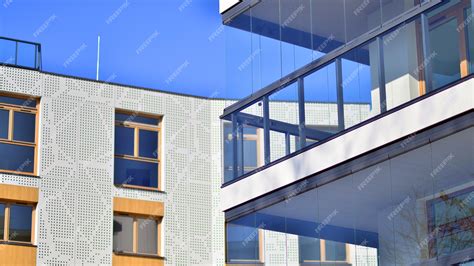 Building Apartment 的图像结果