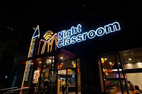 McDonald's Night Classrooms Light Up Again | Metro.Style