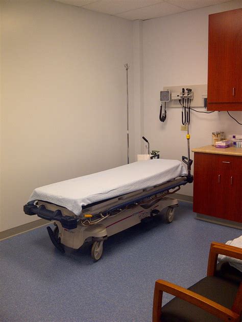 Pearl City Urgent Care Clinic — Dennis Glynn Architects, Inc.