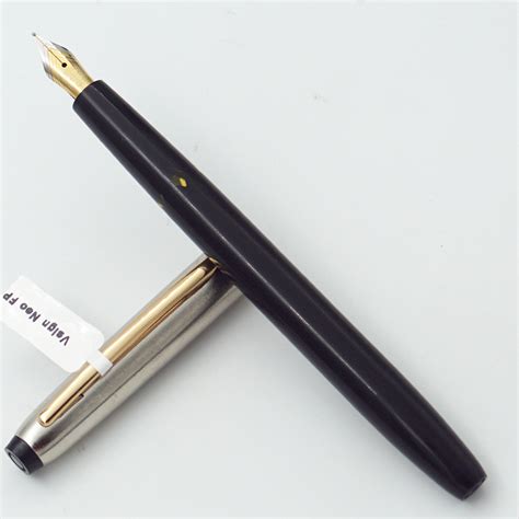 Vsign Neo Black Color Body With Golden Color Clip Medium Nib Piston ...