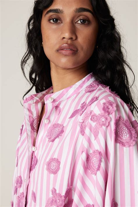 Philly Embroidered Shirt - Pink Stripe - Pink Stripe / 10 | Button down ...