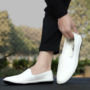 Mens Slip On Shoes - Buy Slip On Shoes online For Men at Best Prices in ...