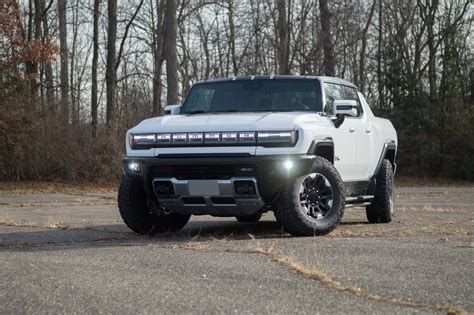 2022 GMC Hummer EV First Drive Review: Rolling Decadence That Goes Like Hell | atelier-yuwa.ciao.jp