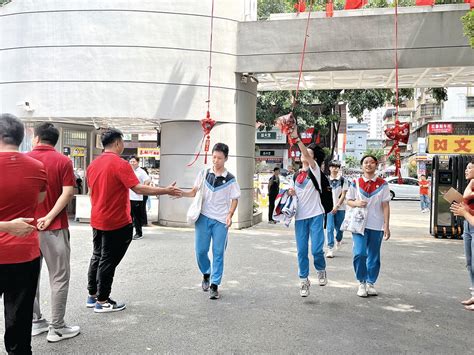 仪式感满满！惠州中考首日：老师家长为考生壮行_惠州新闻网