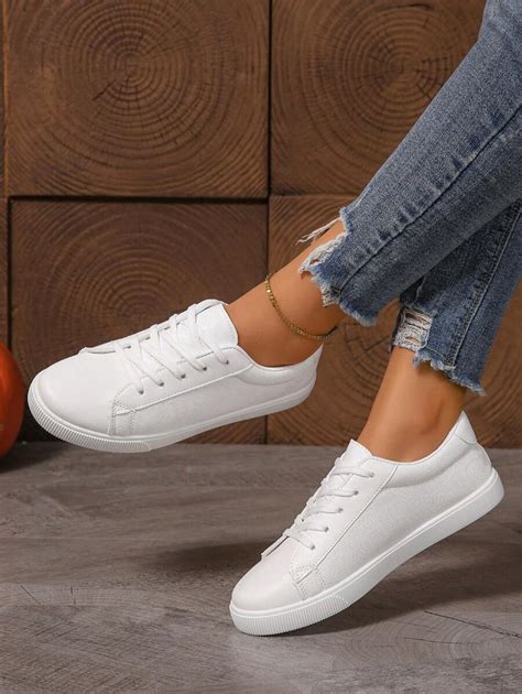 Plus Size Women's White Sneakers, Fashion Casual Lace Up Flat Platform ...