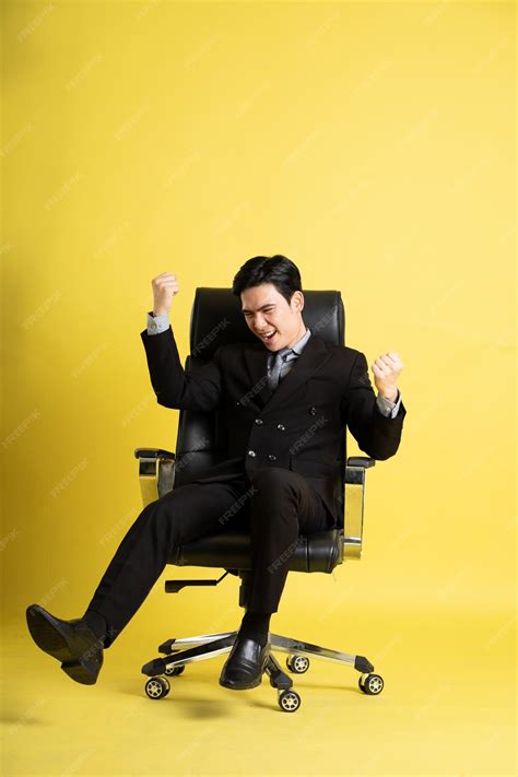 South Asian Businessman 的图像结果