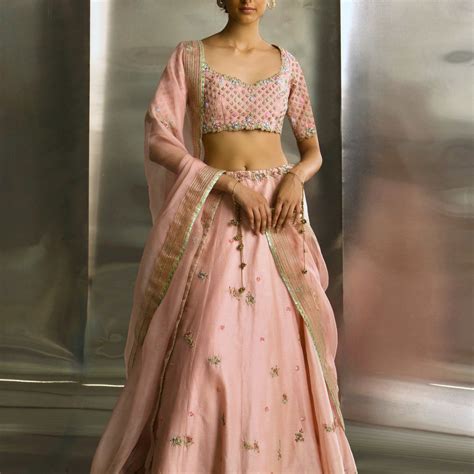 Breathtaking Pink Lehenga with Intricate Dabka and Threadwork ...