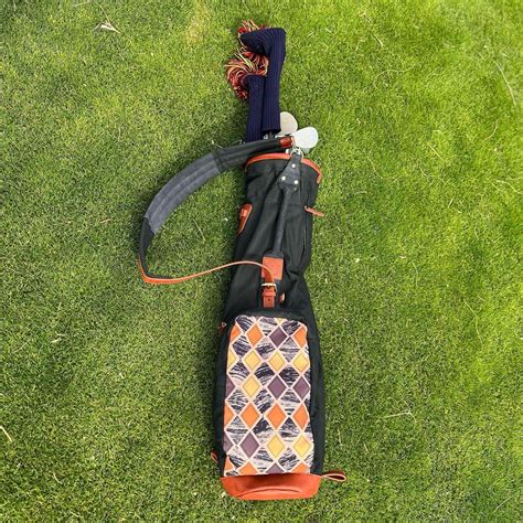 Playing Golf 的图像结果