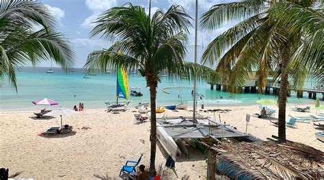 DIPPER'S BEACH BAR, Bridgetown - Restaurant Reviews & Photos - Tripadvisor