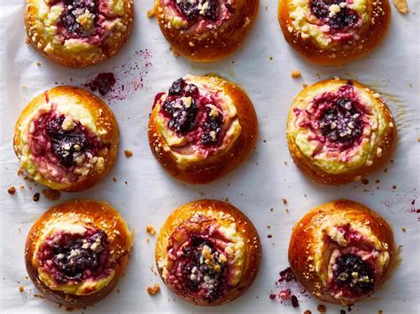 How To Make Kolaches From Scratch