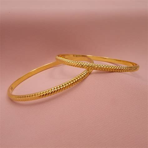 Buy Pureline Women Gold Bangle 22 KT yellow gold (32.5 gm). | Online By ...