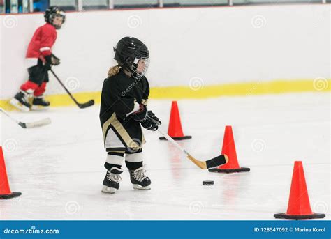 Kids Hockey 的图像结果