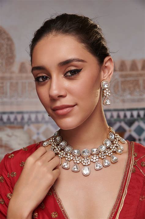Taaz Uncut Polki Necklace Set – Paisley Pop Shop