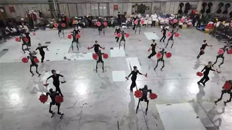 Robots dance with humans in China: Netizens debate the soul of the groove