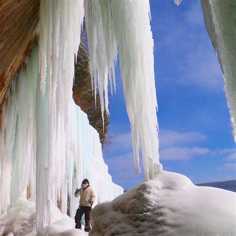 Ice Caves in Michigan: Where to See Them & How to Get There - Shalee ...