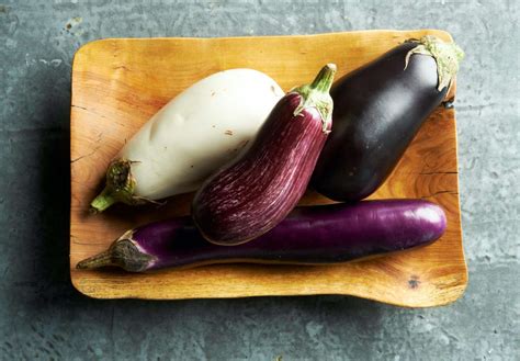Growing Eggplant: Give These Veggies a Try! - South Elmonte Hydroponics
