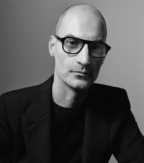 De nouveaux CEO pour Saint Laurent et Balenciaga