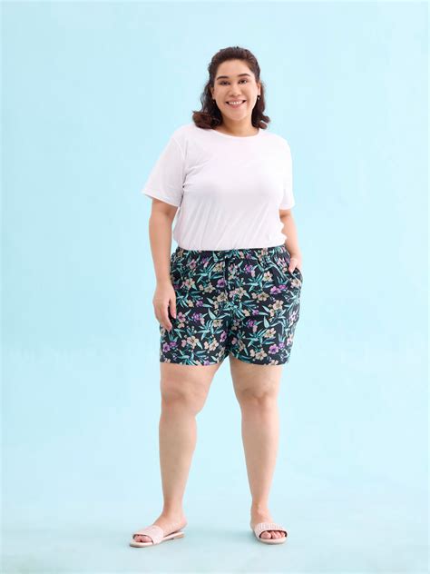 Black Woven Viscose Printed Lounge Shorts – Go Colors India