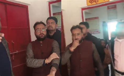 UP school teachers suspended after Bajrang Dal protest over framed ...