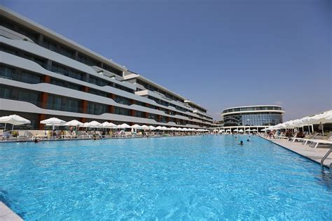 Victory Be Mine Hotel Pool: Pictures & Reviews - Tripadvisor