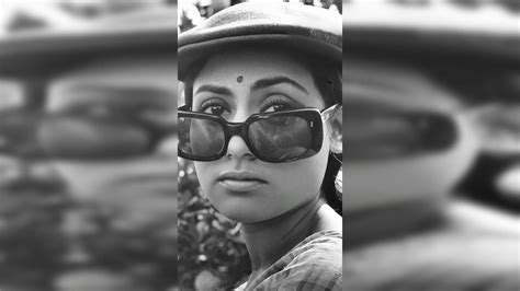 Jaya Bachchan's Rare Pics That Are Simply Unmissable | Times Now