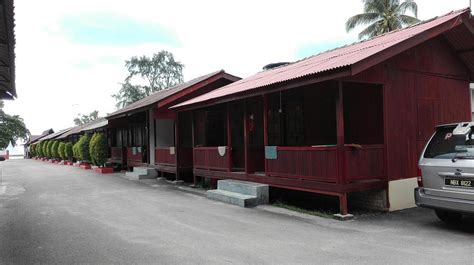 CHALET SERAYA PANTAI (Masjid Tanah, Melaka State) - Campground Reviews ...