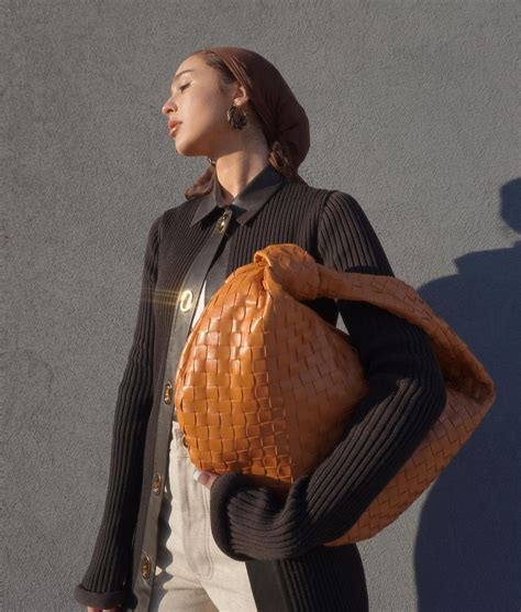 Bottega Veneta's Jodie Bag Is Officially Fashion's It Bag | Who What Wear