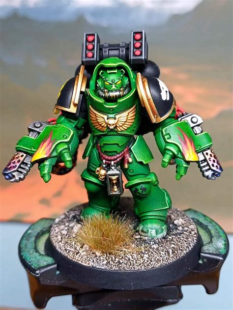 Pin by Tim Booker on Salamanders space marine | Warhammer 40k ...