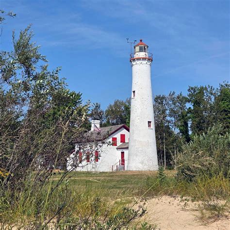 Sturgeon Point Lighthouse in Harrisville, MI (With Photos)