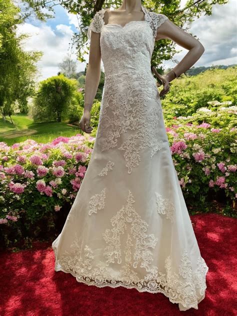Sheath Style Wedding Dress by Annais Bridal - The Fashion Loft