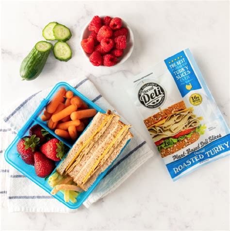 9 Best Vegan Deli Meat Options | World of Vegan