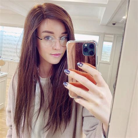 Clare Siobhán Sexy Explicit Collection (55 Photos + Videos) | #The ...