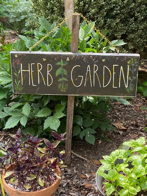 Herb Garden, Hand Painted Wood Sign, Garden Sign, Custom Wood Herb Sign ...