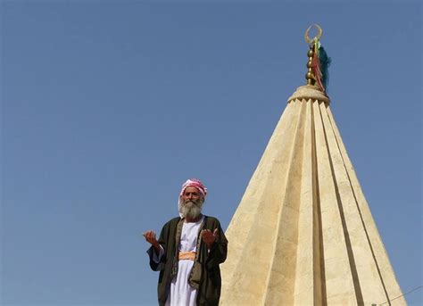 Gebet in Sherfedin, Shingal, Irak