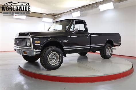 1972 Chevy Pickup Black