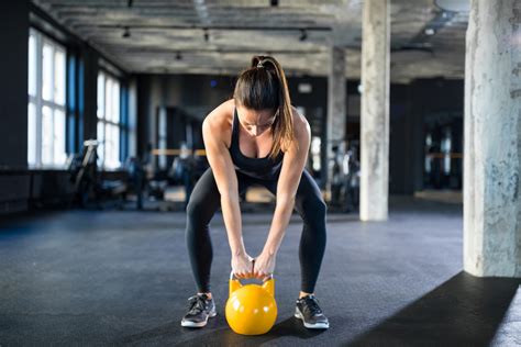 15 best kettlebell arm exercises + 15-min kettlebell arm workout