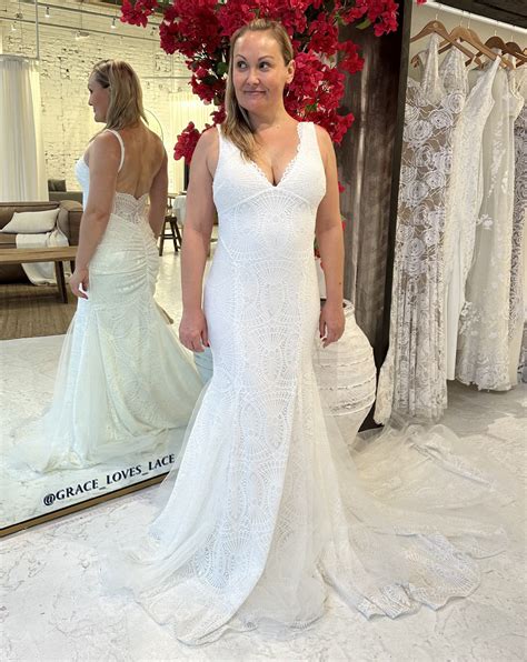 Grace Loves Lace New Wedding Dress Save 7% - Stillwhite