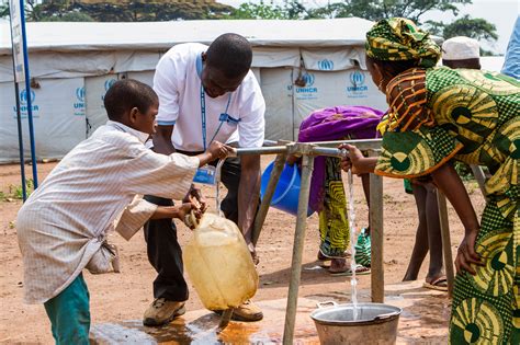 World Humanitarian Day: UN Volunteers advance humanitarian work around ...