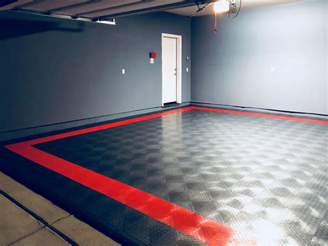 Custom Garage Flooring Tiles | RaceDeck Garage Floors