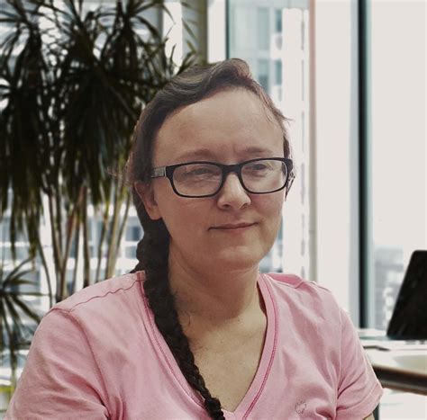 How to Get Paid to Read Books | 6 Legit Side Hustles to Try