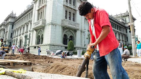 Local Development Bank 的图像结果