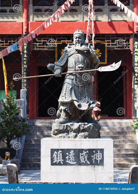 Guan Yu Statue. Guan Yu Temple Editorial Stock Image - Image of ...