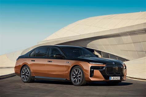 2024 BMW EVs reportedly get giant discounts in the US with i7 receiving $7,500 price cut ...