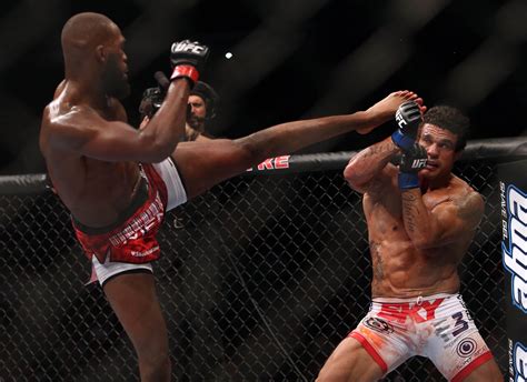 The 9 Fighters With The Longest Reach In UFC History