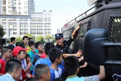 湖南郴州市公安局：要坚定不移学思践悟党的二十大精神 - 人民法治