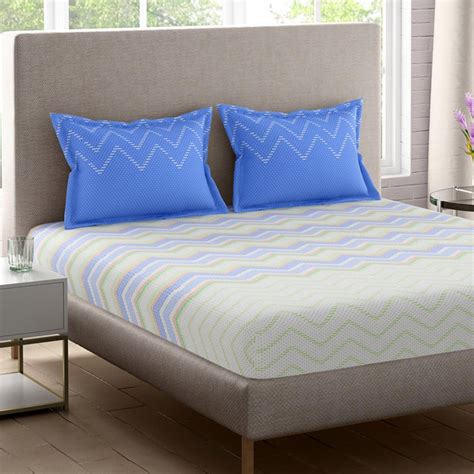 Buy PORTICO Shimmer Cotton 144TC Chevron Print 3Pcs Super King Bedsheet ...