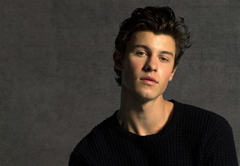 Shawn Mendes - Biography, Height & Life Story | Super Stars Bio